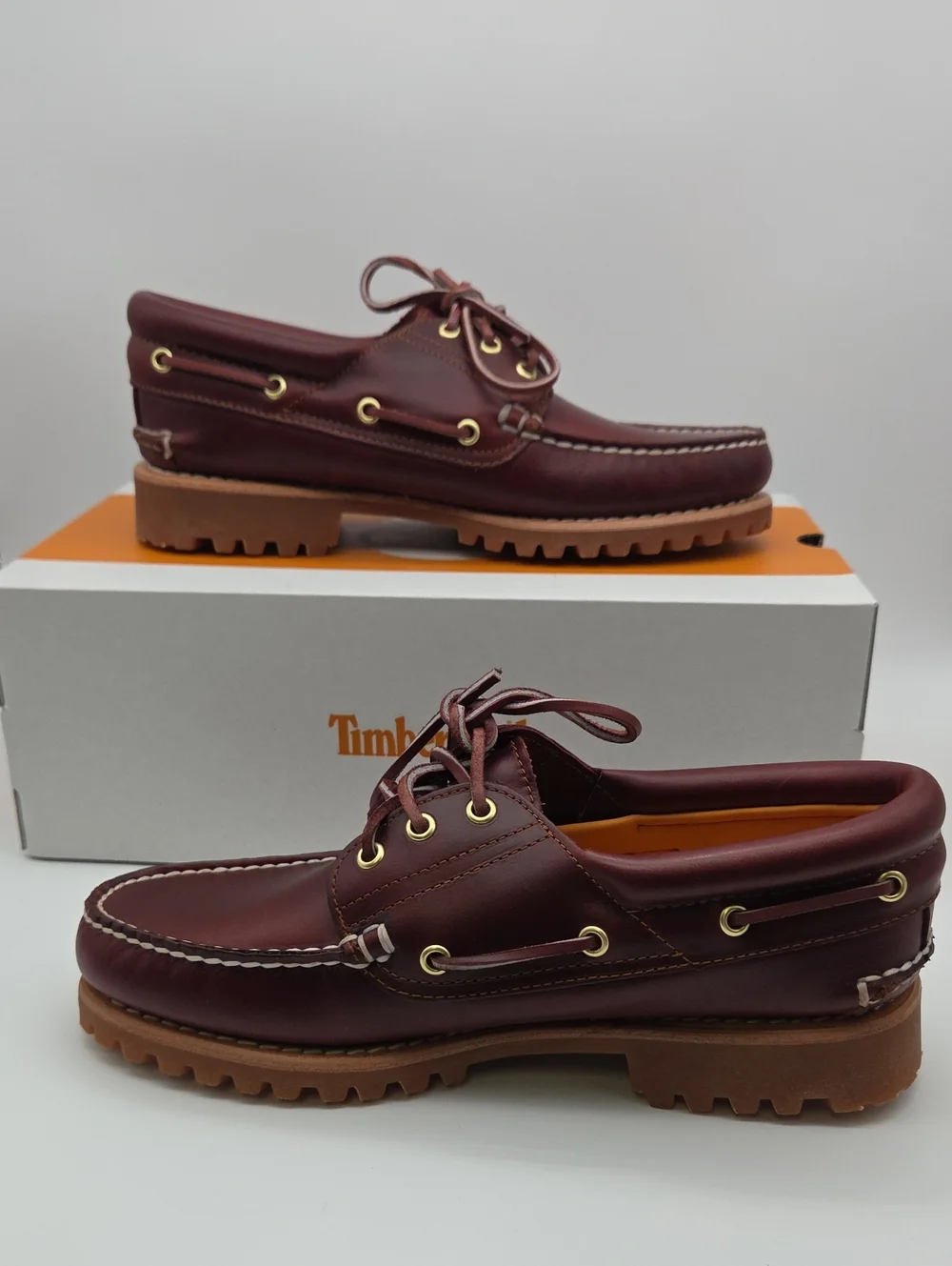 Timberland Men's Burgundy Leather Lug-Soled Boat Shoe